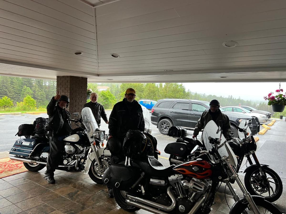 Lively Inn And Suites - Sudbury Naughton Esterno foto